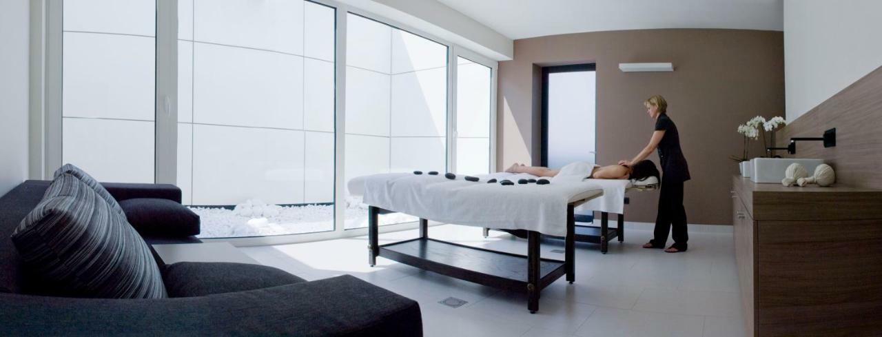 Carbon Hotel Genk Dış mekan fotoğraf